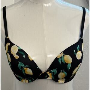 PINK Victoria’s Secret Wear Everywhere Tshirt Lightly Lined Bra Black Lemons 32C
